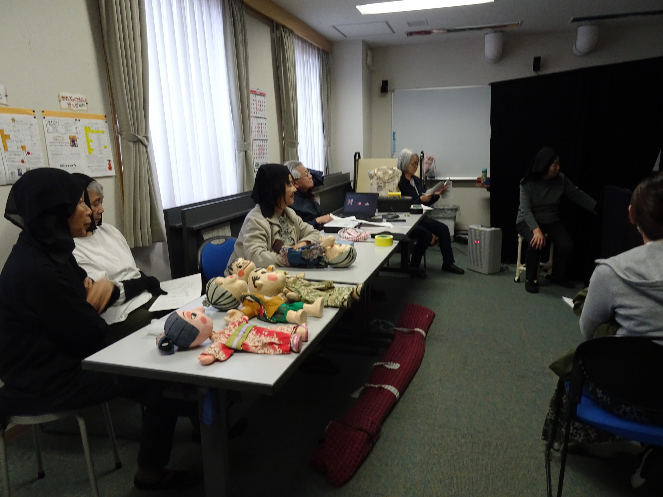 ーあそぶっく人形劇団活動ー